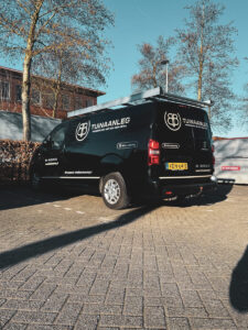 BB Tuinaanleg Zwijndrecht Rotterdam bus belettering stickers reclame - Plakdame